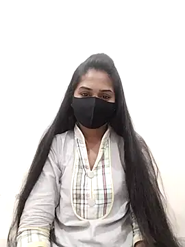 Snapshot of Green_LaDY66 chatting on 11/11/25, 04:07 Green LaDY66 online show from 11/11/25, 04:07