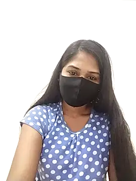 Snapshot of Green_LaDY66 chatting on 11/17/25, 06:35 Green LaDY66 online show from 11/17/25, 06:35