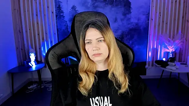 AleksaLaurent online show from 11/10/25, 05:39