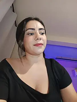 Sara-215 online show from 06/23/26, 03:04
