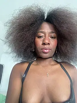 Snapshot of milarain chatting on 01/07/26, 07:05 milarain online show from 01/07/26, 07:05