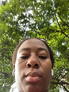 Snapshot of milarain chatting on 02/21/26, 09:16 milarain online show from 02/21/26, 09:16