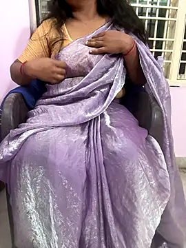 Snapshot of mona__telugu chatting on 10/28/25, 05:15 mona  telugu online show from 10/28/25, 05:15