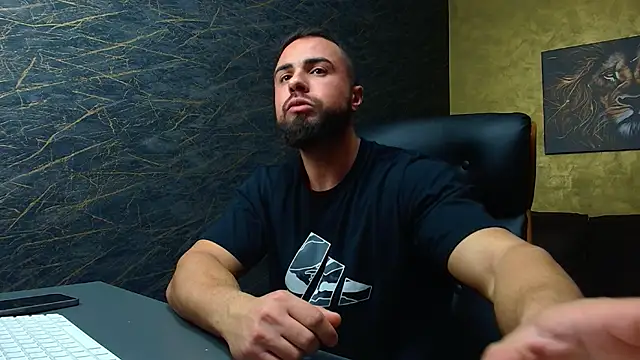 HayesWood online show from 11/10/25, 05:39