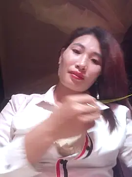 Snapshot of HGiasexy69 chatting on 11/03/25, 11:00 HGiasexy69 online show from 11/03/25, 11:00