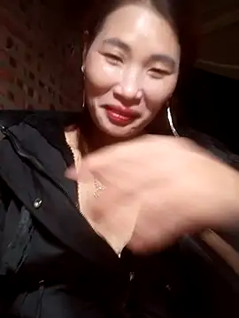 Snapshot of HGiasexy69 chatting on 11/26/25, 01:34 HGiasexy69 online show from 11/26/25, 01:34