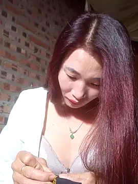 Snapshot of HGiasexy69 chatting on 12/05/25, 12:52 HGiasexy69 online show from 12/05/25, 12:52