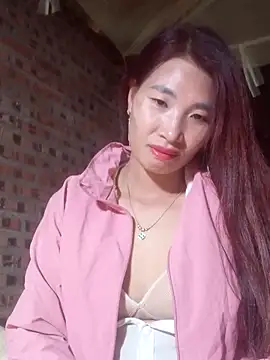 Snapshot of HGiasexy69 chatting on 12/16/25, 01:32 HGiasexy69 online show from 12/16/25, 01:32