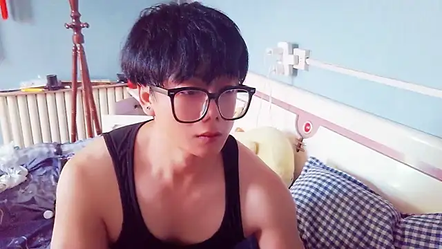 Snapshot of chenwen520 chatting on 11/02/25, 07:11 chenwen520 online show from 11/02/25, 07:11