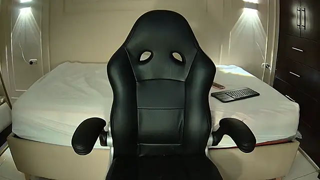 Marnie Gray online show from 11/29/25, 01:30