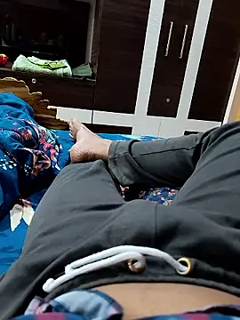 aksahoo2525 online show from 11/11/25, 05:46