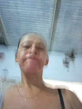 Snapshot of Dirty-Mature-XXX chatting on 11/04/25, 01:10 Dirty-Mature-XXX online show from 11/04/25, 01:10