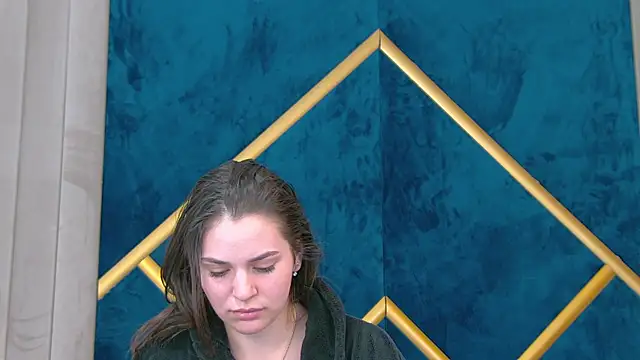 Snapshot of MisteryBlush chatting on 10/28/25, 08:22 MisteryBlush online show from 10/28/25, 08:22