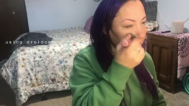 Snapshot of kristallic chatting on 01/09/26, 05:48 kristallic online show from 01/09/26, 05:48