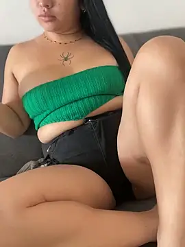 Vickybon online show from 11/22/25, 12:48