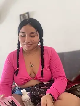 Vickybon online show from 11/26/25, 02:18