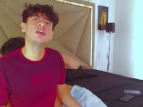 Snapshot of Austin_Noe chatting on 11/01/25, 07:38 Austin Noe online show from 11/01/25, 07:38