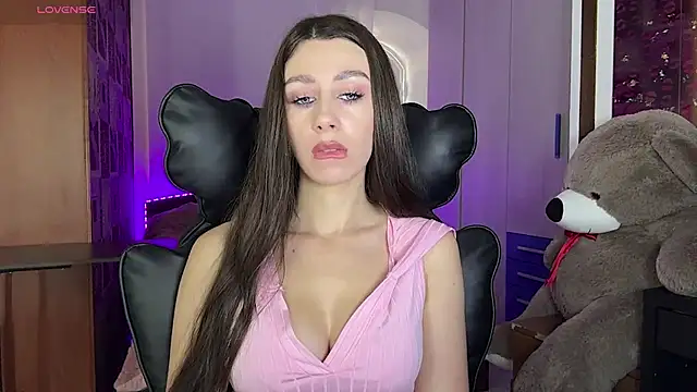 SweetCherry  N online show from 06/05/26, 10:10