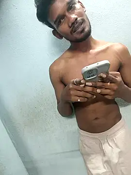 Snapshot of cutty_abi_ chatting on 11/28/25, 04:37 cutty abi online show from 11/28/25, 04:37