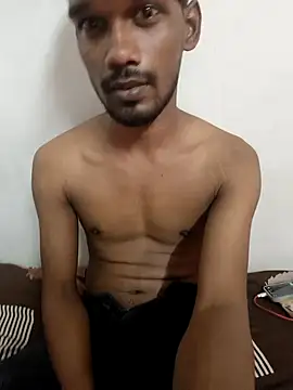 Snapshot of cutty_abi_ chatting on 12/17/25, 06:41 cutty abi online show from 12/17/25, 06:41