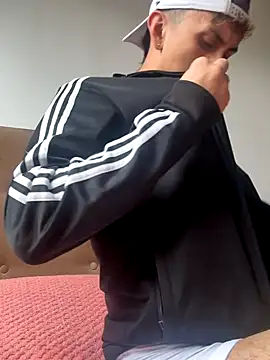 Snapshot of Eljorshx0706 chatting on 12/01/25, 05:07 Eljorshx0706 online show from 12/01/25, 05:07