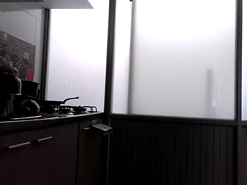 KendallTwisTx online show from 12/17/25, 06:25