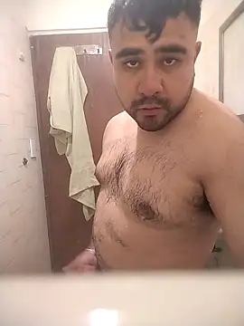 Snapshot of barbaaas123 chatting on 10/31/25, 03:40 barbaaas123 online show from 10/31/25, 03:40