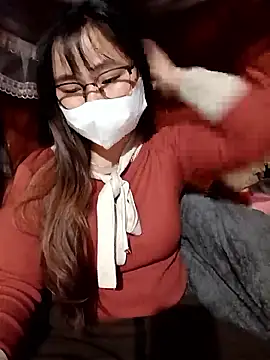 Snapshot of matbiec- chatting on 01/11/26, 12:43 matbiec- online show from 01/11/26, 12:43