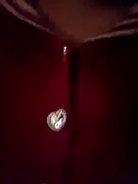 Snapshot of matbiec- chatting on 01/12/26, 04:50 matbiec- online show from 01/12/26, 04:50