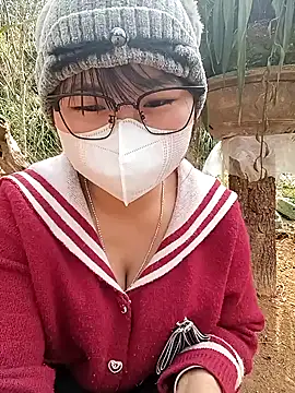 Snapshot of matbiec- chatting on 01/17/26, 03:55 matbiec- online show from 01/17/26, 03:55