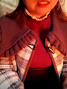 Snapshot of matbiec- chatting on 02/09/26, 06:17 matbiec- online show from 02/09/26, 06:17