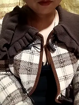 Snapshot of matbiec- chatting on 02/15/26, 01:31 matbiec- online show from 02/15/26, 01:31