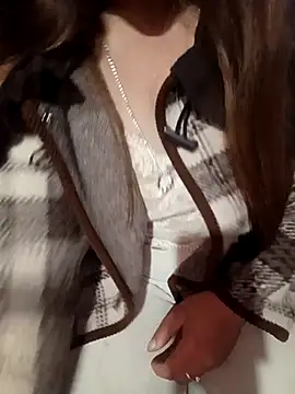 Snapshot of matbiec- chatting on 02/26/26, 02:27 matbiec- online show from 02/26/26, 02:27