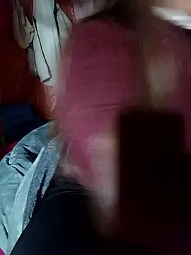 Snapshot of matbiec- chatting on 03/04/26, 04:46 matbiec- online show from 03/04/26, 04:46