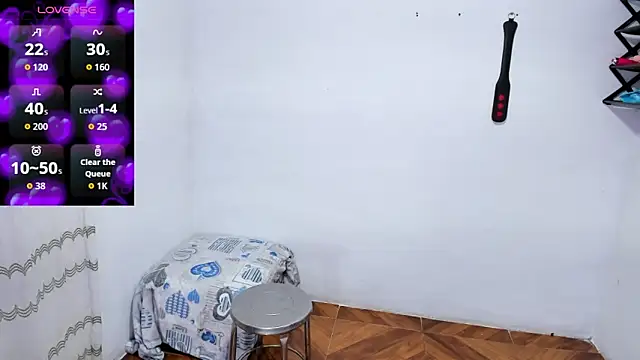 Snapshot of Isa-Giraldo chatting on 03/13/26, 12:23 Isa-Giraldo online show from 03/13/26, 12:23