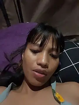 Snapshot of hottiebabe23 chatting on 11/30/25, 11:47 hottiebabe23 online show from 11/30/25, 11:47