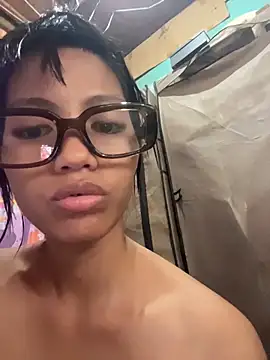 Snapshot of hottiebabe23 chatting on 12/14/25, 03:01 hottiebabe23 online show from 12/14/25, 03:01