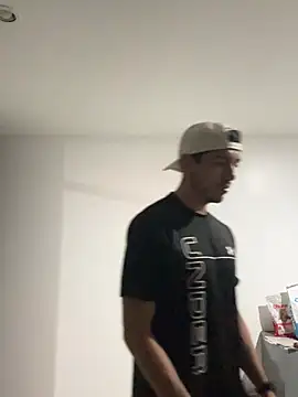 Snapshot of Harry69melon chatting on 02/11/26, 04:17 Harry69melon online show from 02/11/26, 04:17