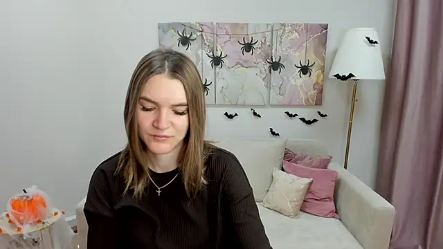 AriaAmaren online show from 11/01/25, 11:29
