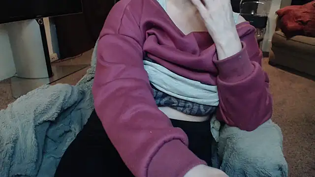 Snapshot of Skyl31 chatting on 03/21/26, 02:49 Skyl31 online show from 03/21/26, 02:49