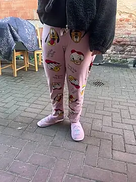 Teeny-Slut18 online show from 04/30/26, 06:53