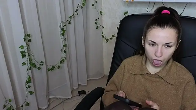 Ulyanix online show from 02/03/26, 05:05