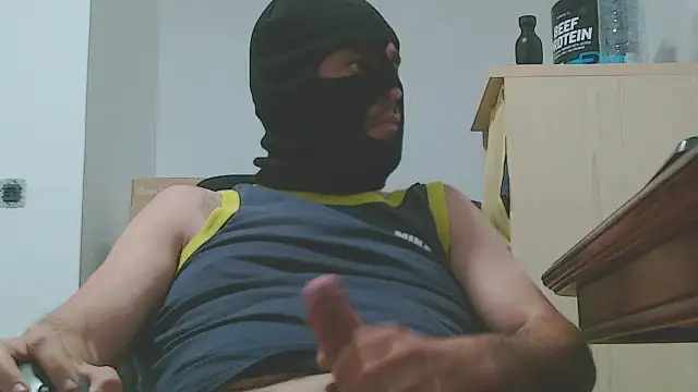 Snapshot of lafabricadeleche chatting on 05/11/26, 02:45 lafabricadeleche online show from 05/11/26, 02:45