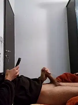 Snapshot of KaTorino chatting on 11/02/25, 01:46 KaTorino online show from 11/02/25, 01:46