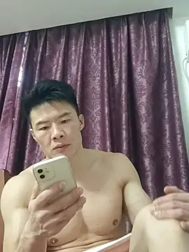 Snapshot of tian7788 chatting on 02/07/26, 11:19 tian7788 online show from 02/07/26, 11:19