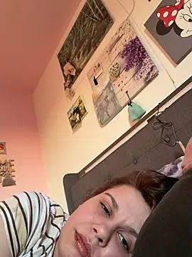 Carolineisback online show from 03/06/26, 04:36