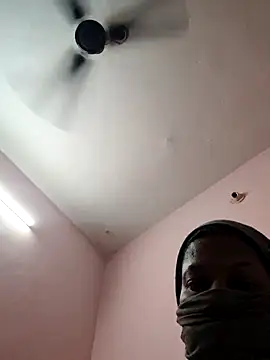 pujapujarrrr online show from 11/01/25, 08:11