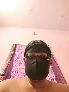 pujapujarrrr online show from 11/07/25, 01:22