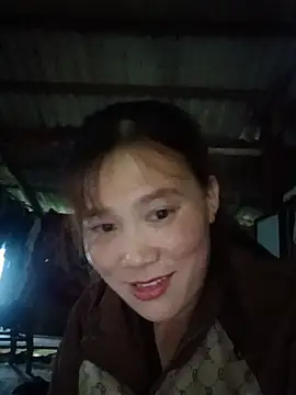 Snapshot of -Lana-123 chatting on 05/11/26, 10:10 -Lana-123 online show from 05/11/26, 10:10