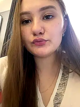 Snapshot of Regina_Lynne chatting on 10/31/25, 09:32 Regina Lynne online show from 10/31/25, 09:32